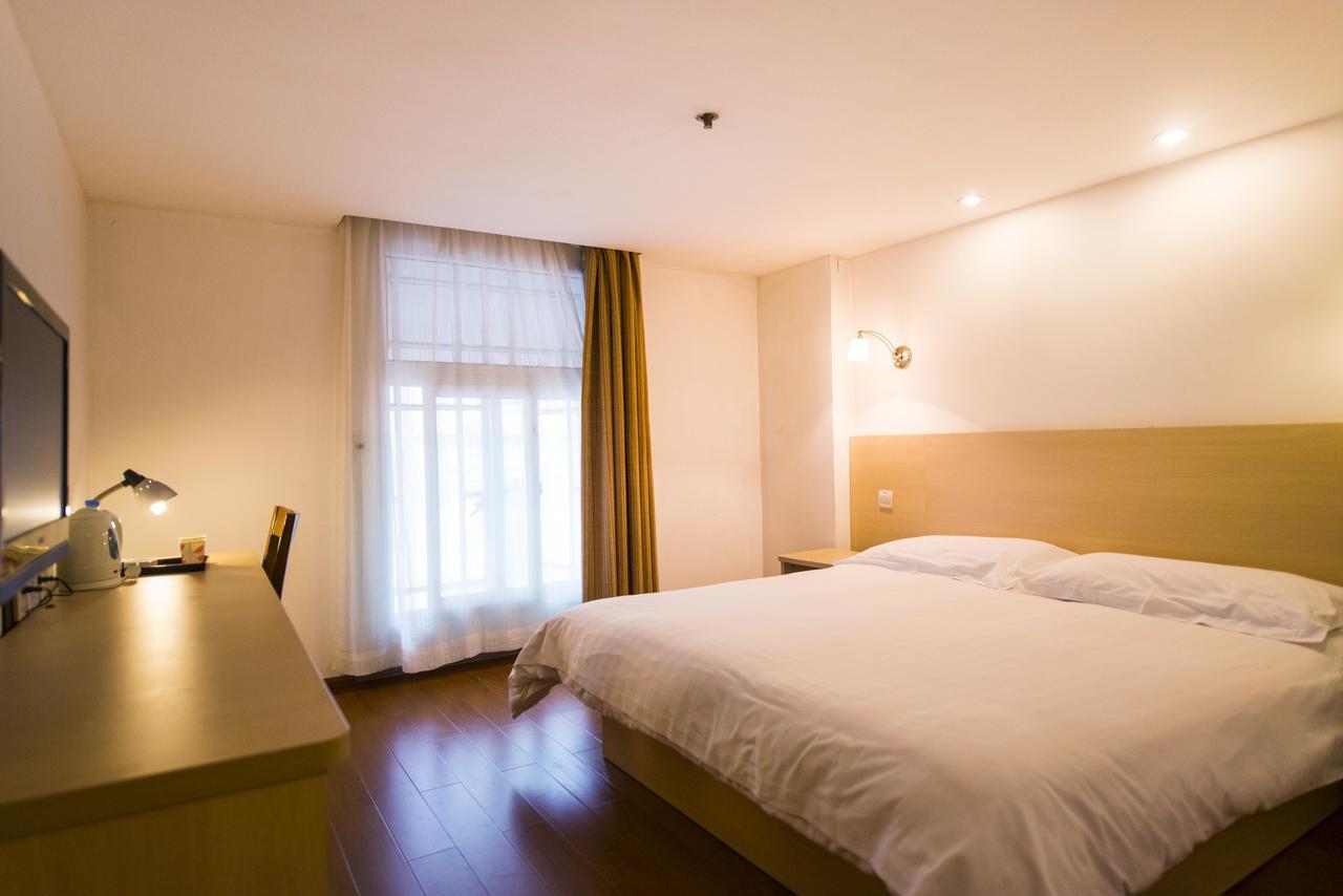 Motel Shanghai Sinan Road Exterior photo
